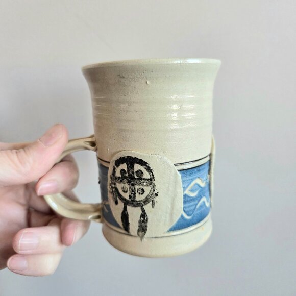 Vintage Handmade Old Sun Pottery Mug Siksika Nation Canada - Picture 8 of 8